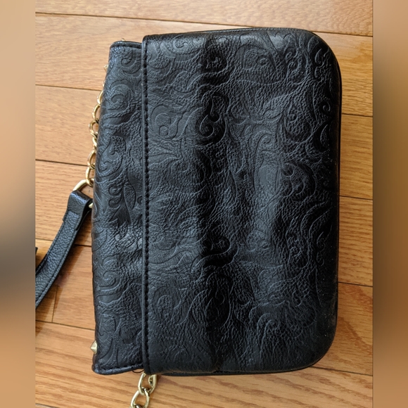 Guess cat head purse - Picture 4 of 6